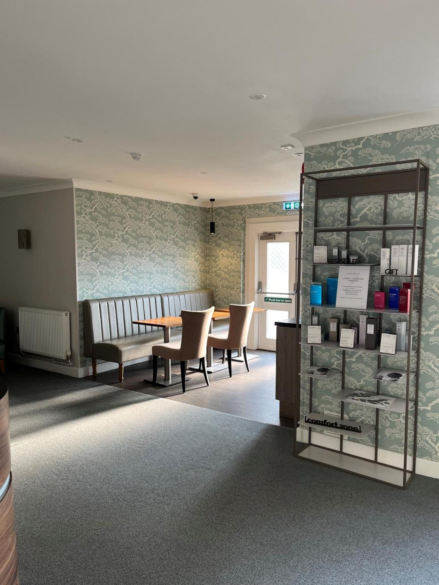 Cricklade House Hotel, Sure Hotel Collection By Best Western Dış mekan fotoğraf