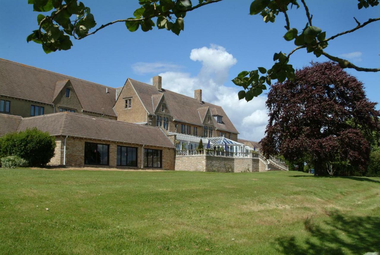 Cricklade House Hotel, Sure Hotel Collection By Best Western Dış mekan fotoğraf